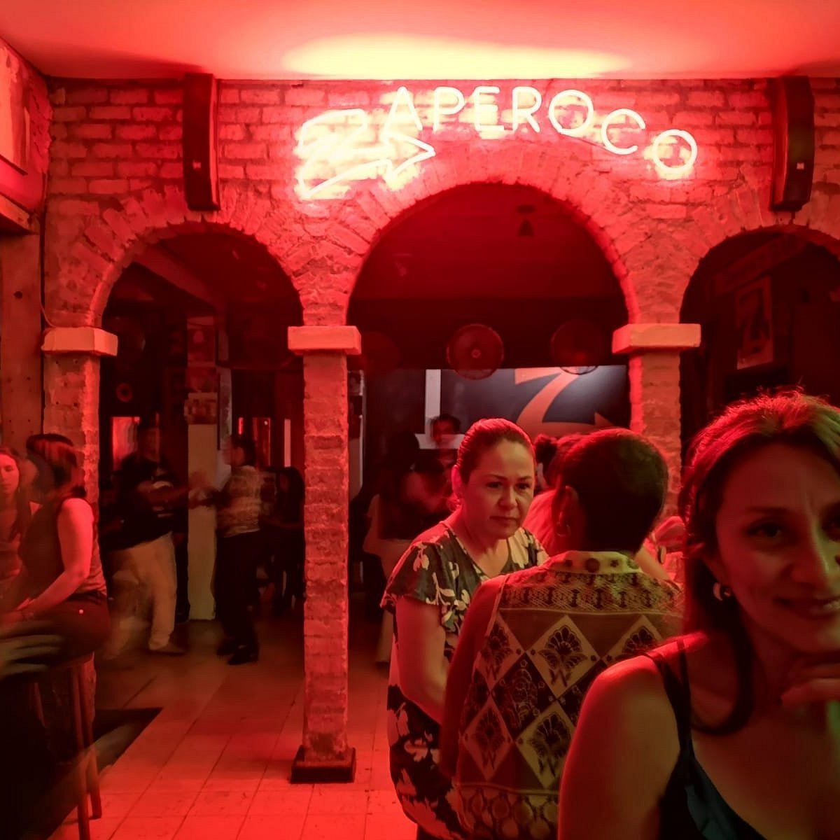 Zaperoco Video Bar & Snacks
