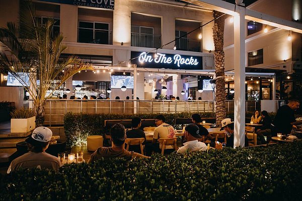 On the Rocks Café